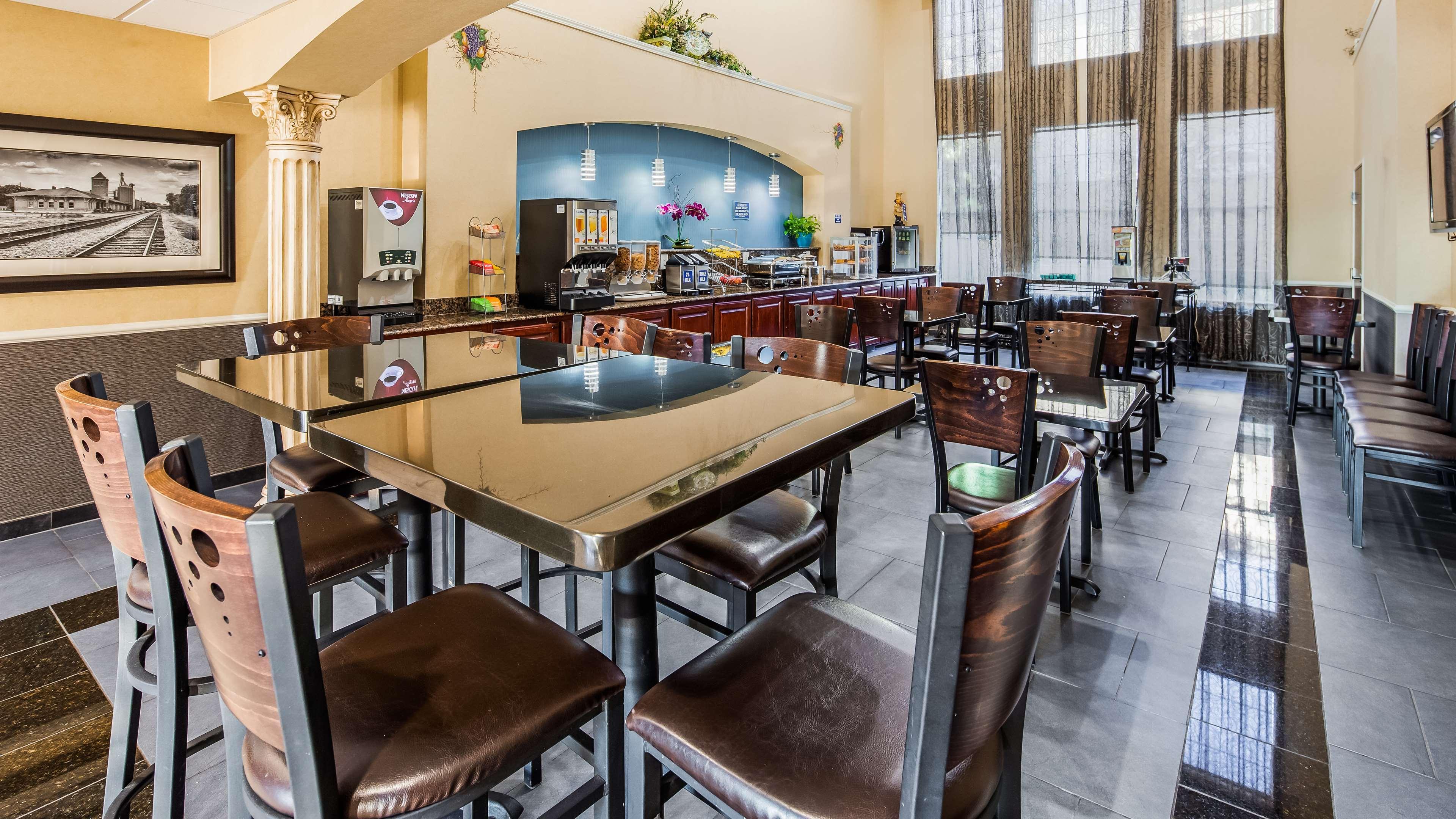 Best Western Plus Cutting Horse Inn & Suites Weatherford Eksteriør billede