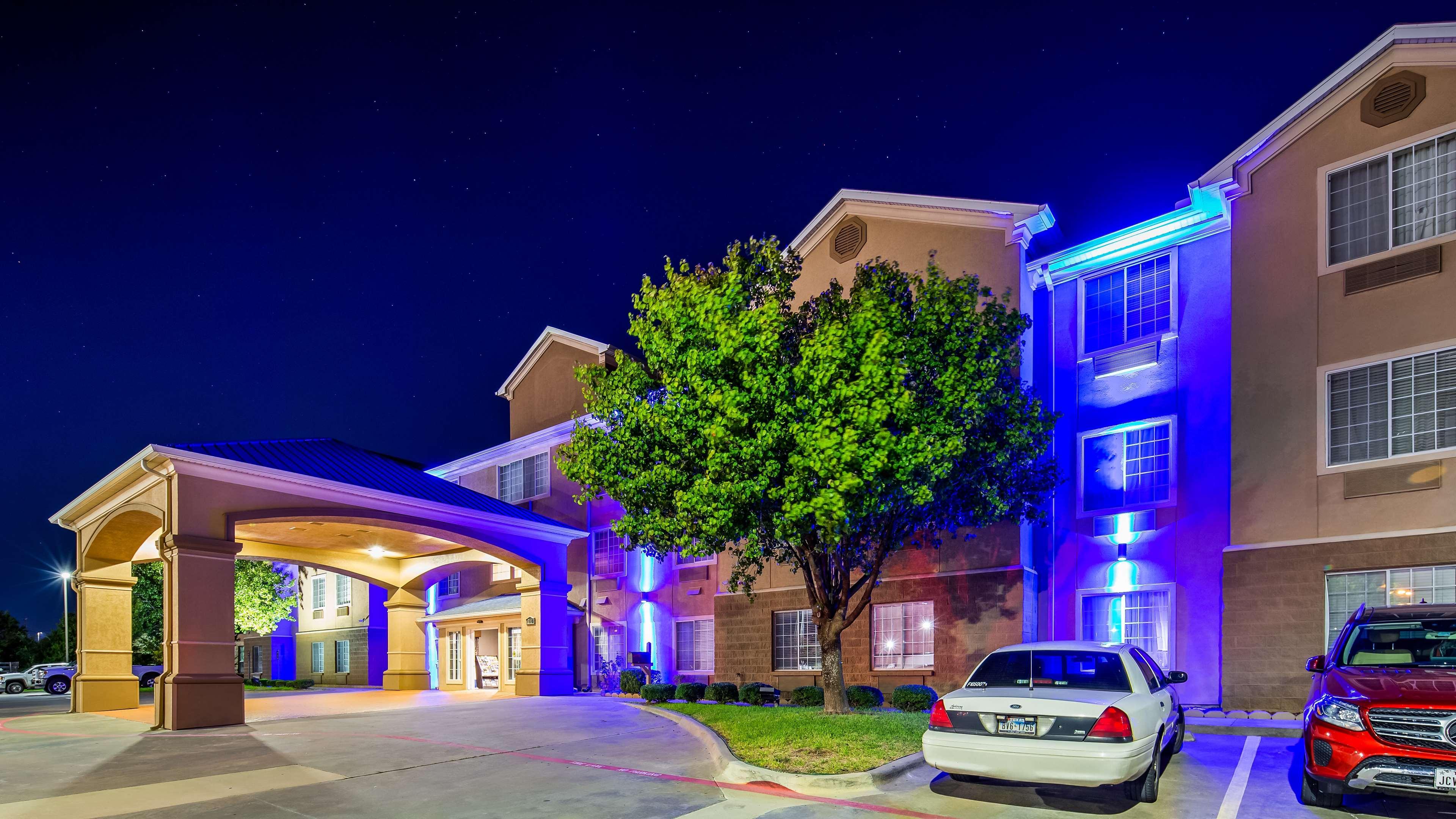 Best Western Plus Cutting Horse Inn & Suites Weatherford Eksteriør billede