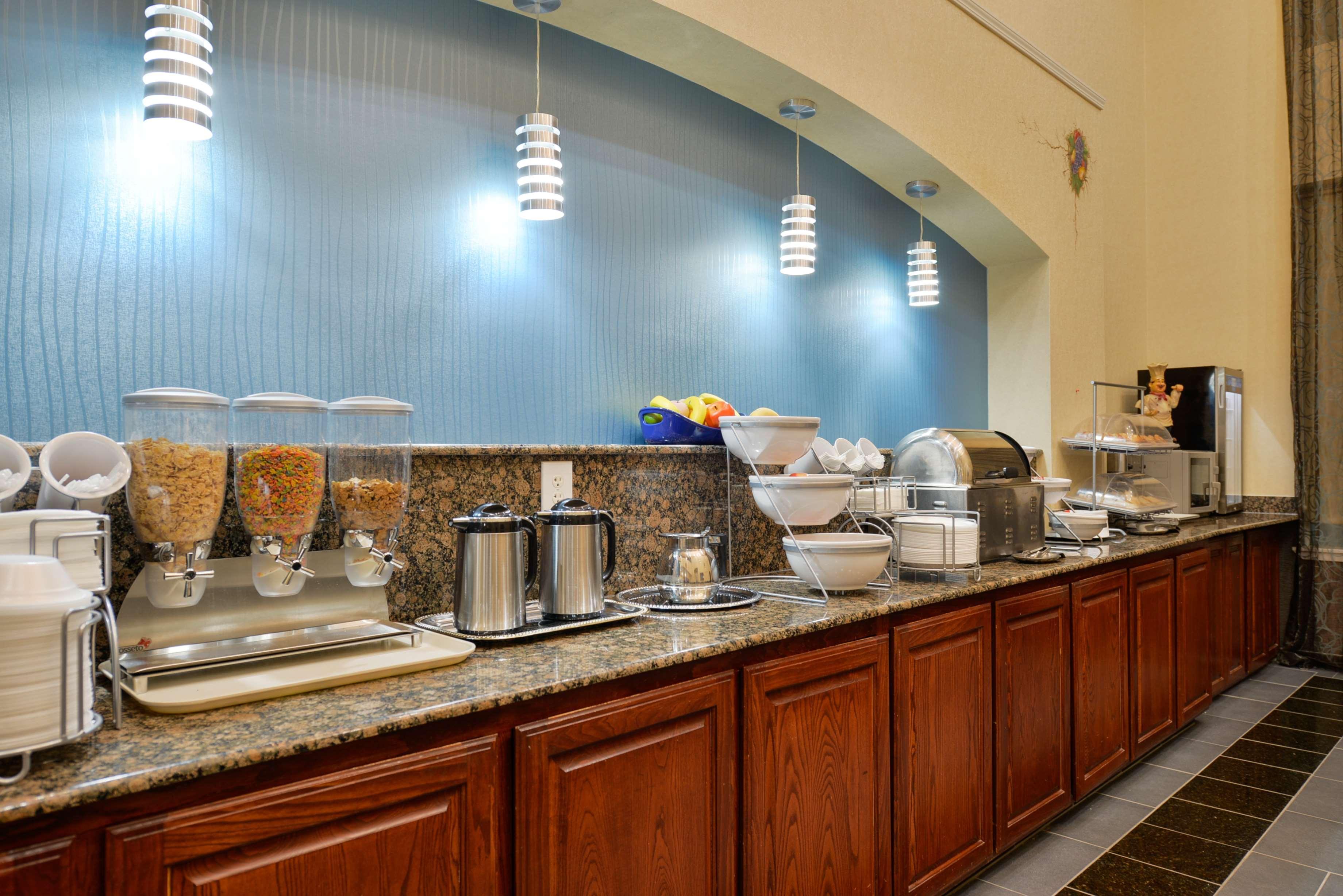 Best Western Plus Cutting Horse Inn & Suites Weatherford Eksteriør billede