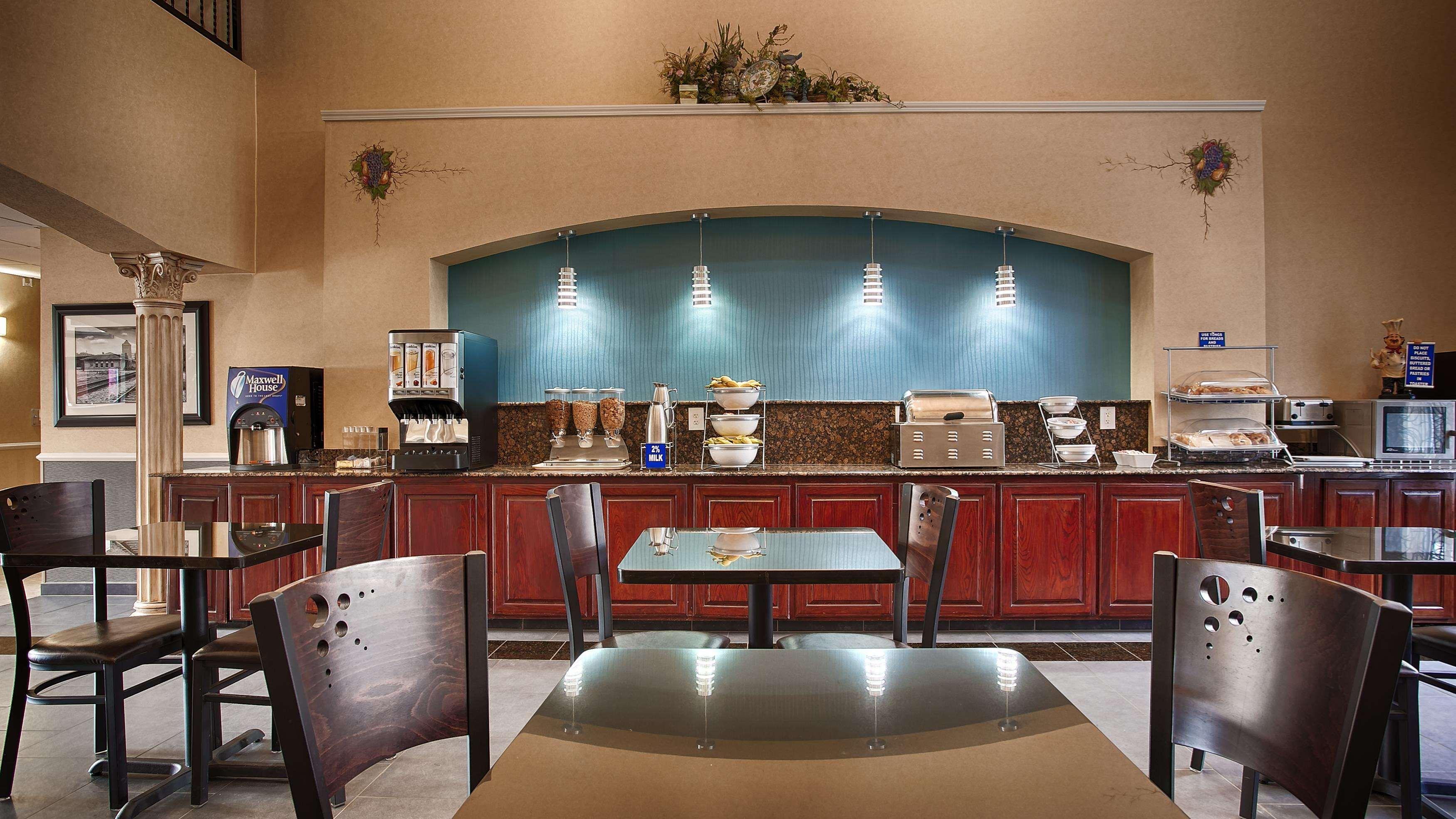Best Western Plus Cutting Horse Inn & Suites Weatherford Eksteriør billede